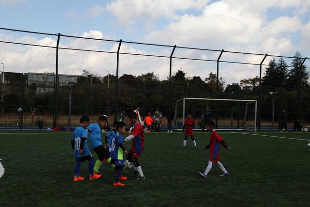 波尔津吉斯自曝接受脚踝手术 最快12月份复出